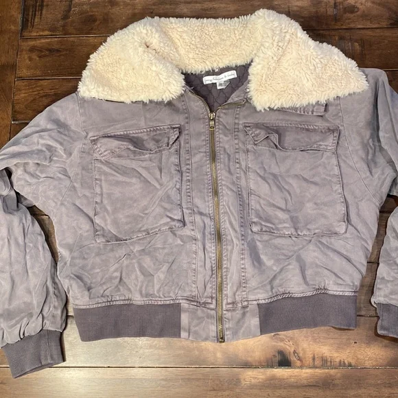 🪴Sold🪴 “Young Fabulous & Broke” Bomber Jacket🪴 - Picture 8 of 13